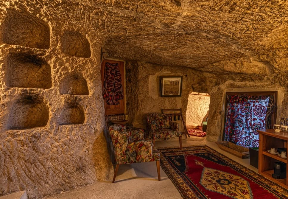 GÜVERCİNLİK (DOVECOTE) CAVE